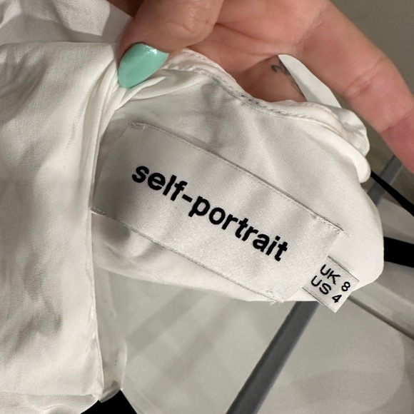 SELF PORTRAIT OFF SHOULDER SPLIT SLEEVE WHITE BUTTON DOWN TOP| size 4 - Picture 5 of 5